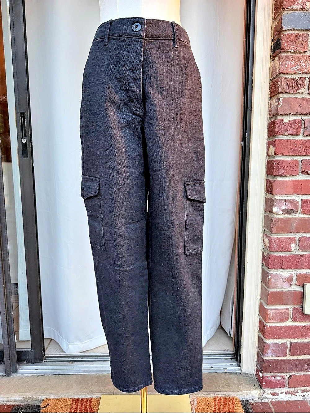 ARITZIA Wilfred Free High Rise Black Cargo Straight-Leg Pants|Like New Condition